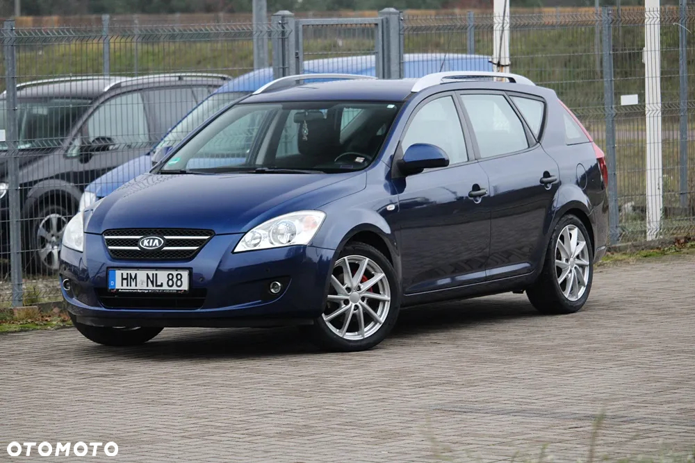 Kia Ceed - 6
