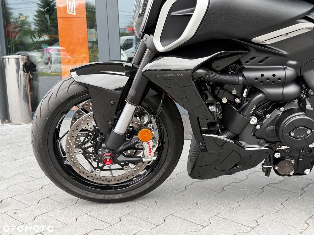 Ducati Diavel - 34