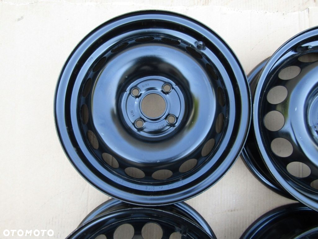 4x Felgi 15 Citroen C1 I II Toyota Aygo I II Peugeot 107 108 4,5 4x100 ET35 - 9