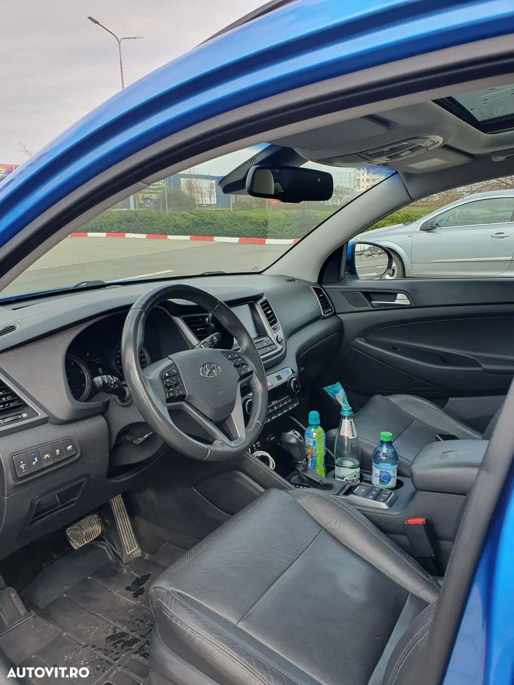 Hyundai Tucson 2.0 CRDI 4WD Automatik Style - 15