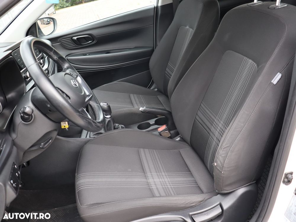 Hyundai i20 - 13