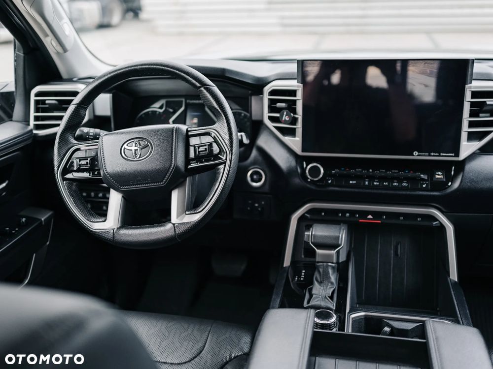 Toyota Tundra - 10