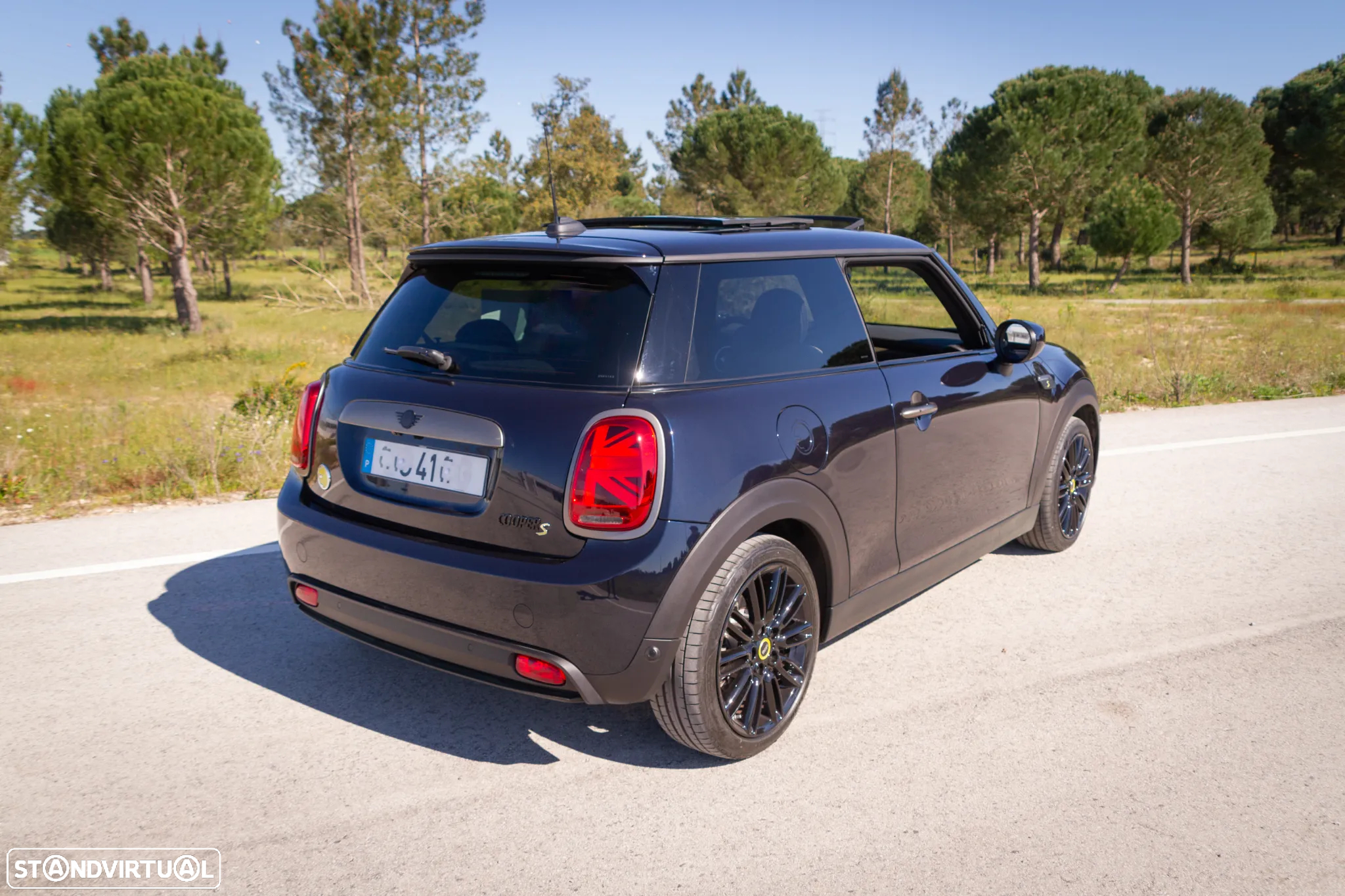 MINI 3 Portas Cooper SE Resolute Edition - 19
