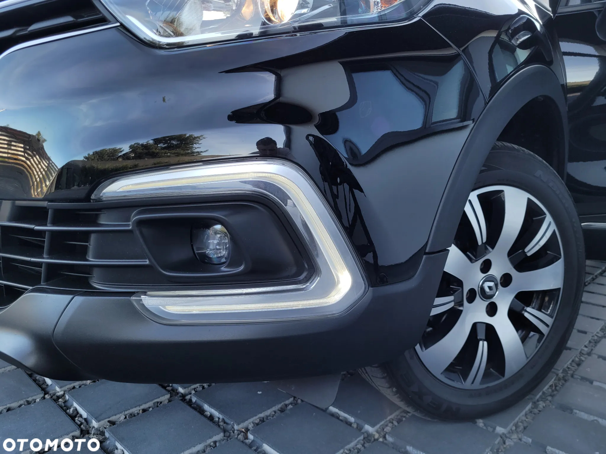 Renault Captur 0.9 Energy TCe Limited - 25