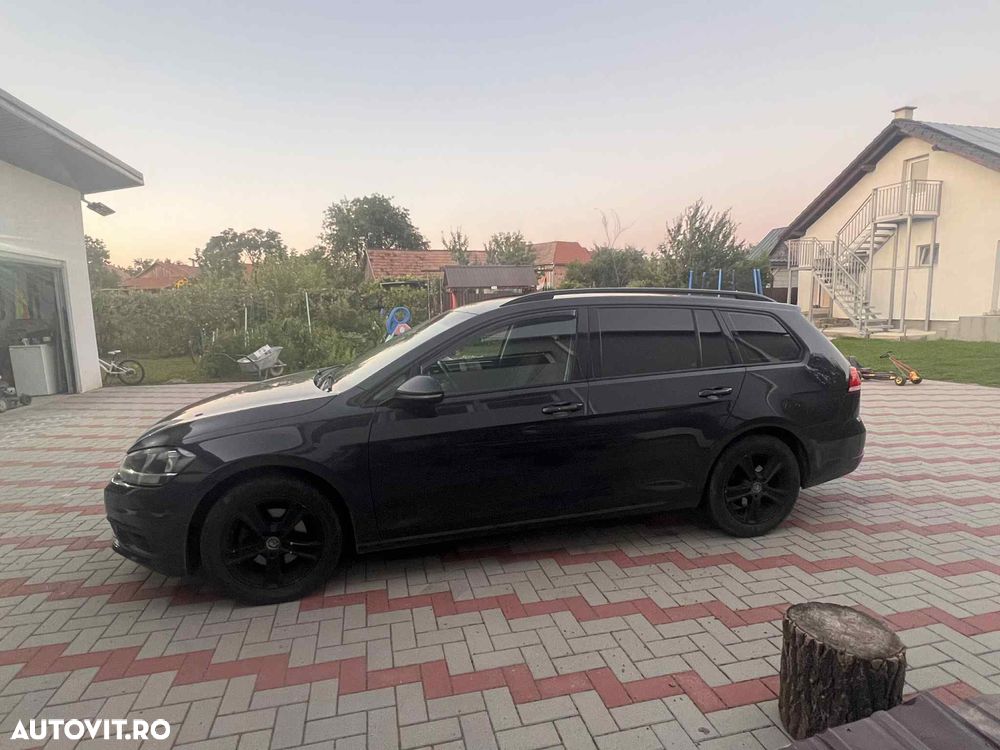 Volkswagen Golf 1.6 TDI (BlueMotion Technology) Comfortline - 1