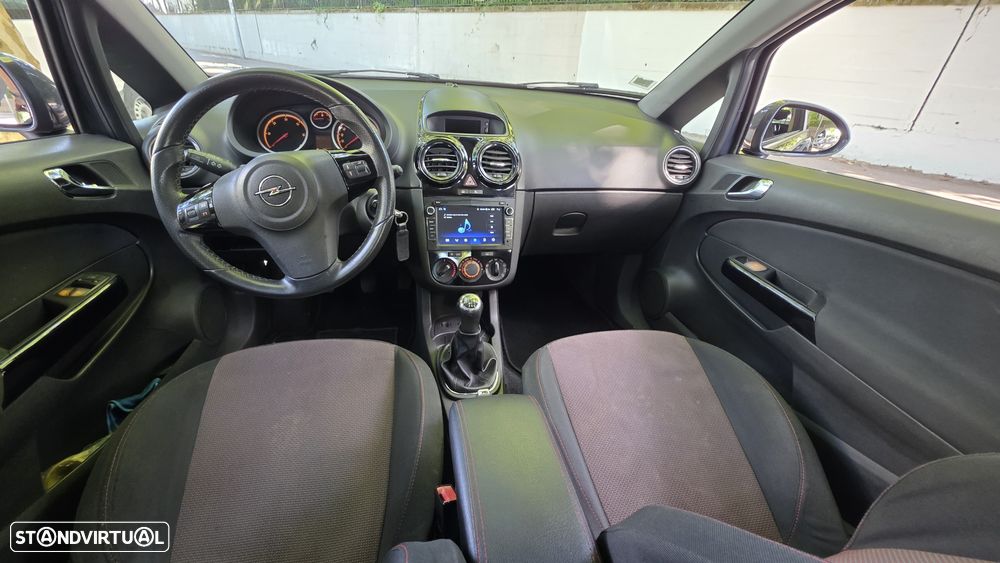 Opel Corsa 1.3 CDTi - 11