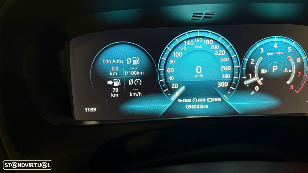 Jaguar XE 30t AWD R-Sport - 3