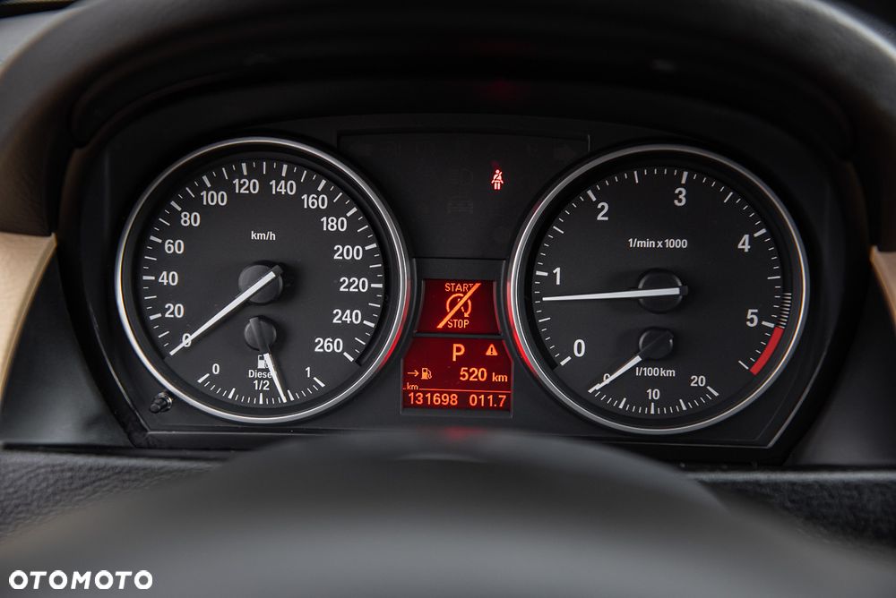 BMW X1 xDrive20d Sport Line - 18