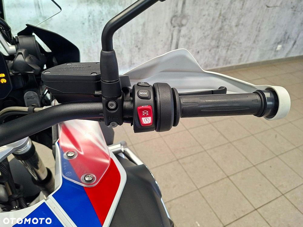 BMW R - 9