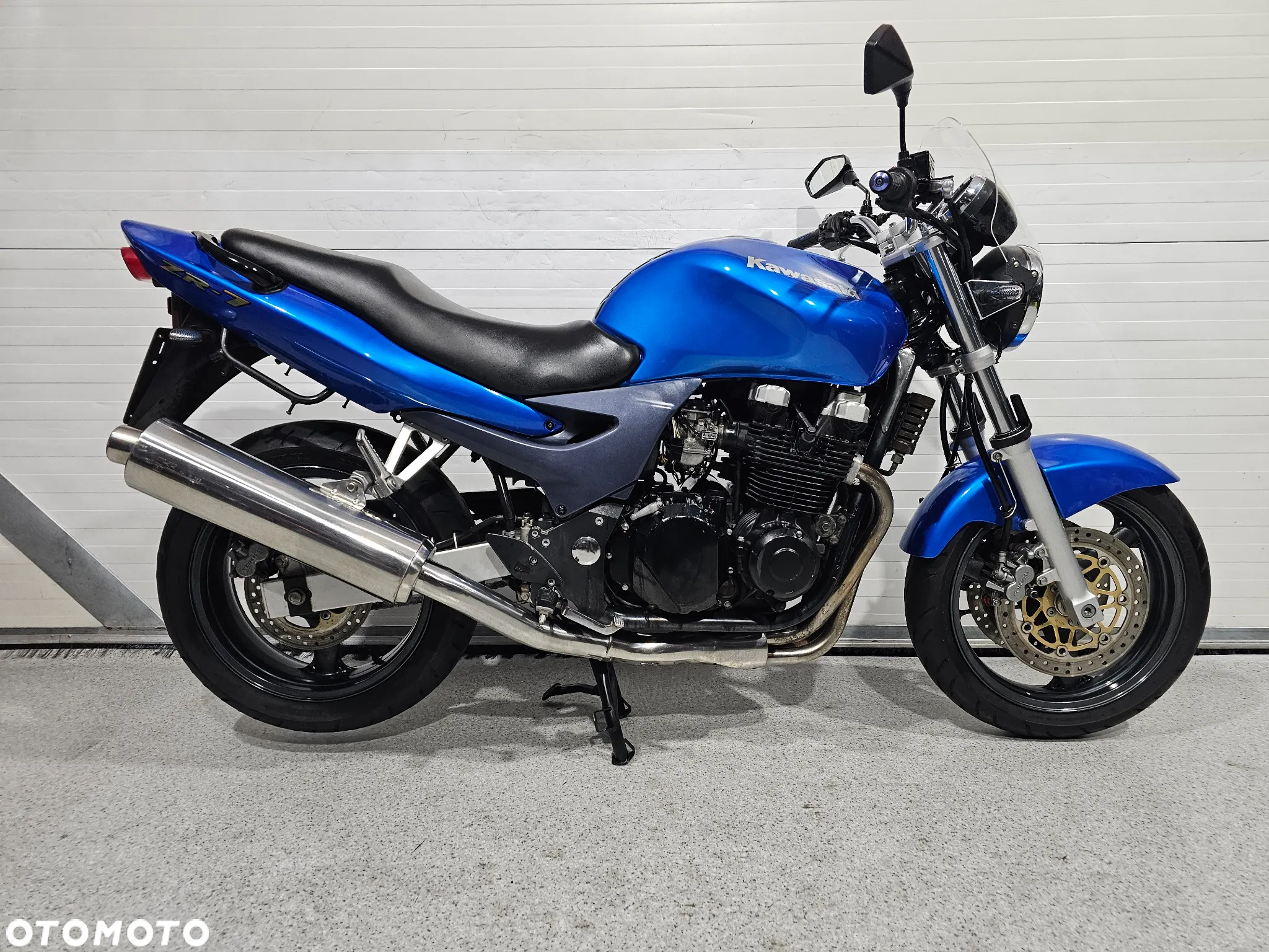 Kawasaki ZR - 3