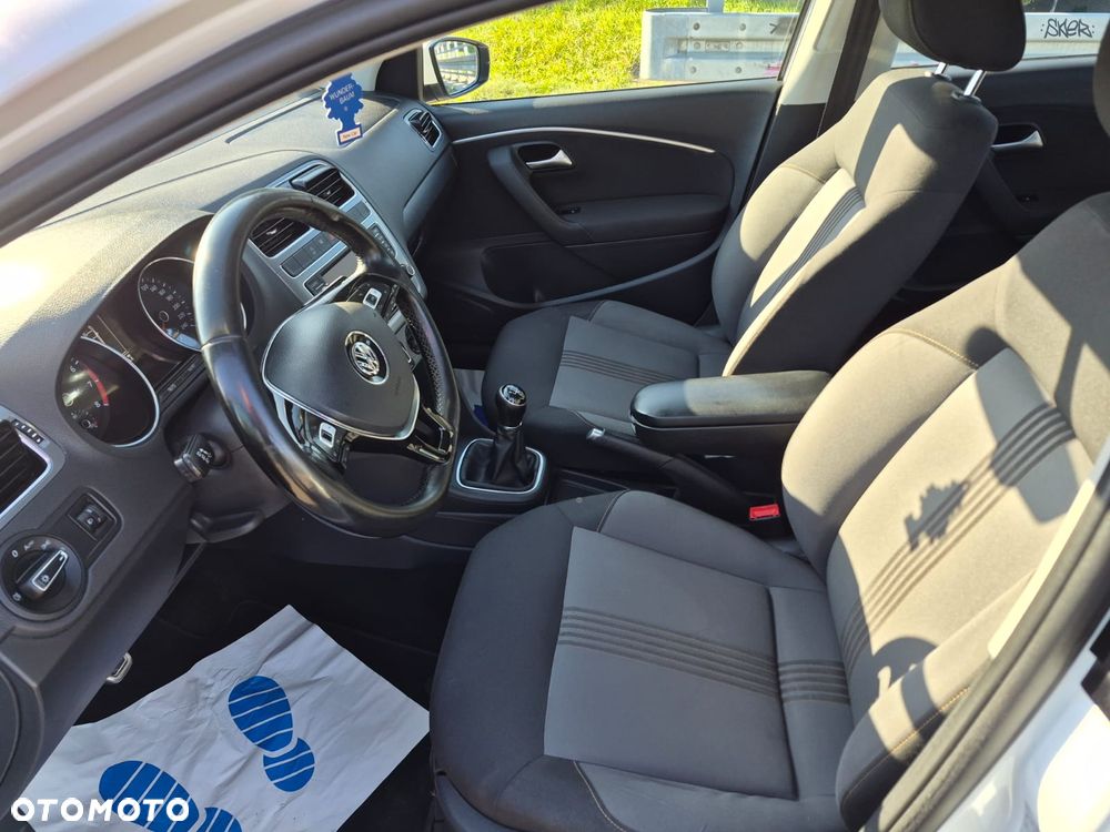 Volkswagen Polo - 5