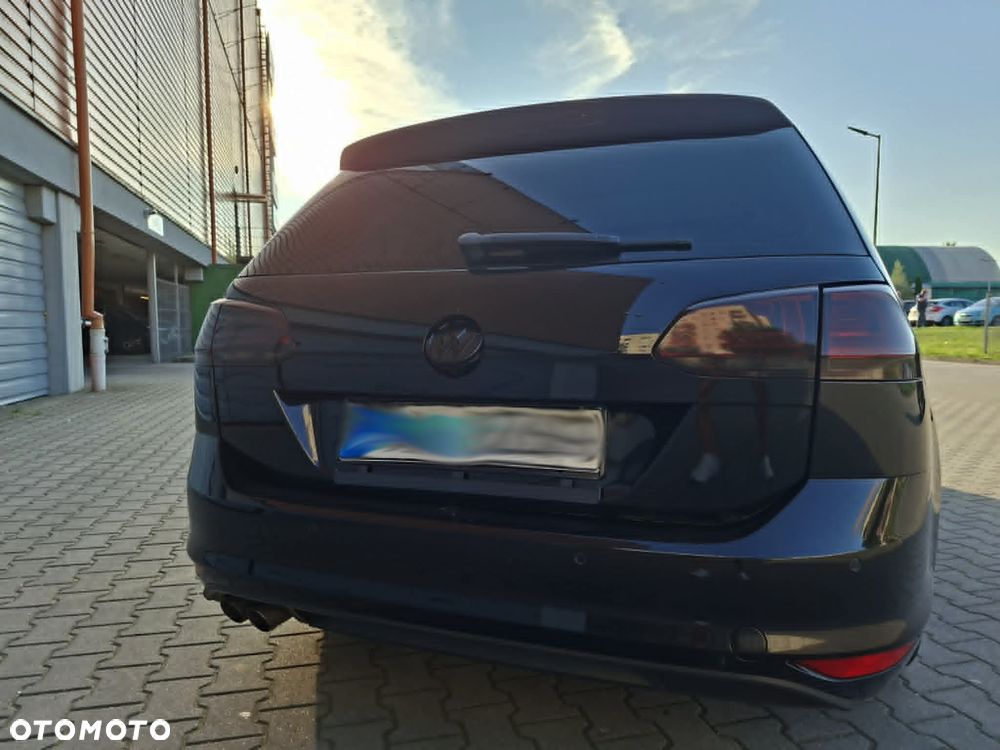 Volkswagen Golf 2.0 BlueTDI DSG Highline - 24