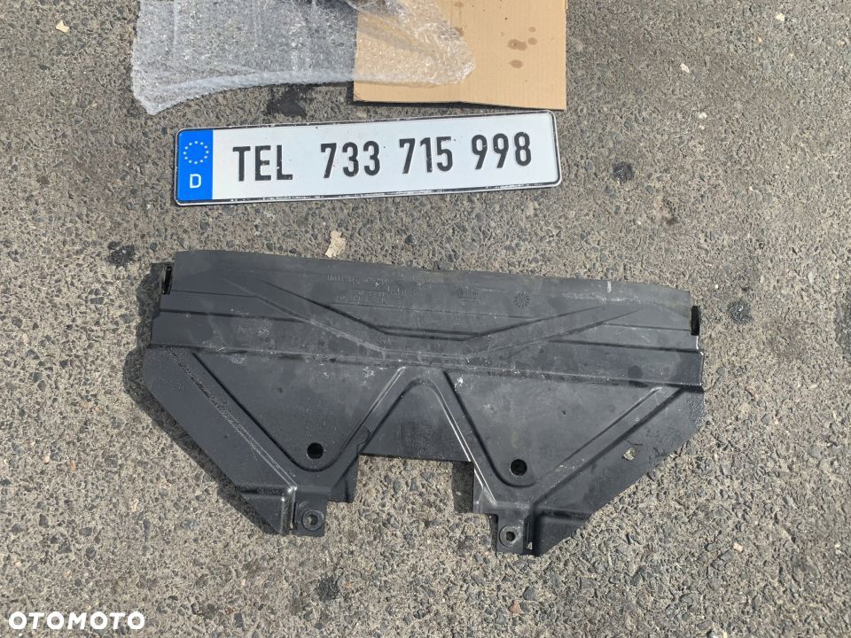 OSŁONA CHŁODNICY DOLNA 7128503 BMW E90 E87 E91 E81 - 1