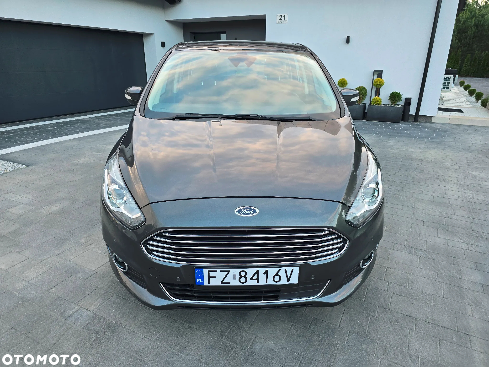 Ford S-Max 2.0 TDCi Titanium - 3