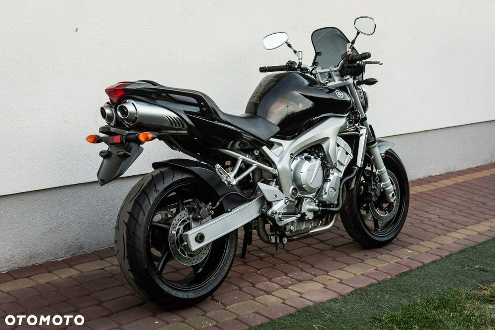 Yamaha FZ - 3