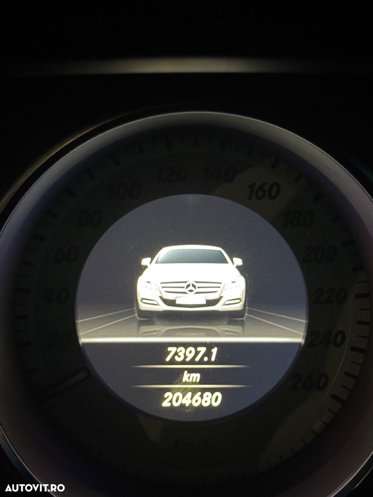 Mercedes-Benz CLS 250 CDI DPF BlueEFFICIENCY 7G-TRONIC - 16