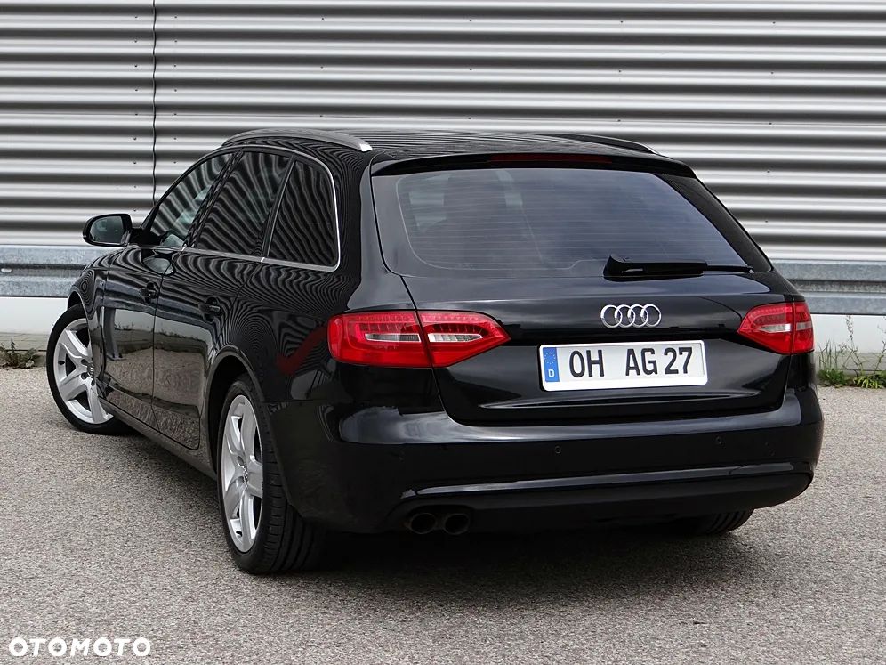 Audi A4 Avant 2.0 TDI DPF S line Sportpaket - 18