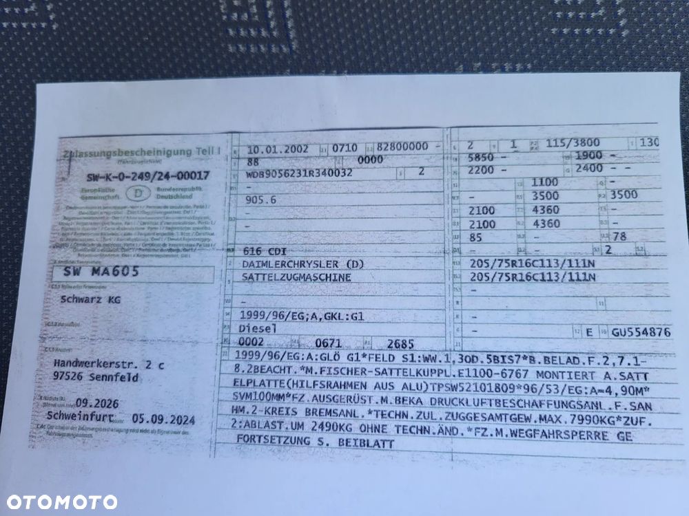 Mercedes-Benz Sprinter616 - 11