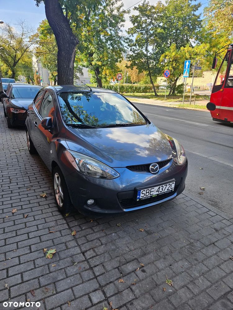 Mazda 2