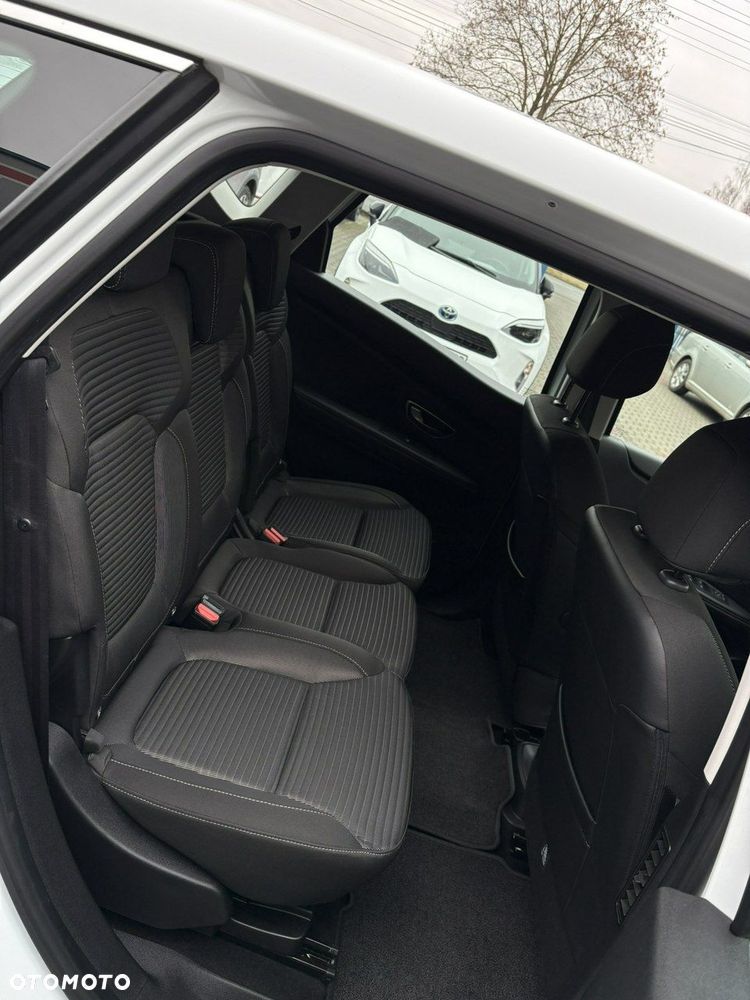 Renault Scenic - 16