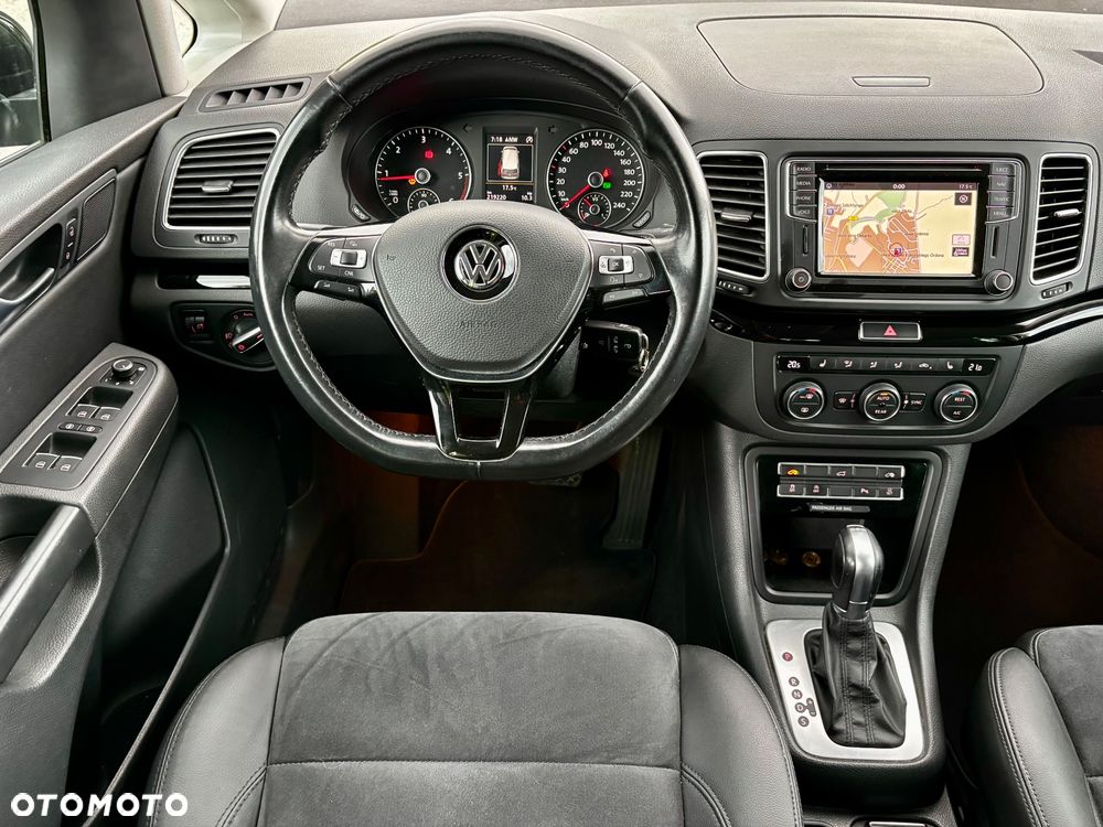 Volkswagen Sharan 2.0 TDI DSG (BlueMotion Technology) Highline - 15