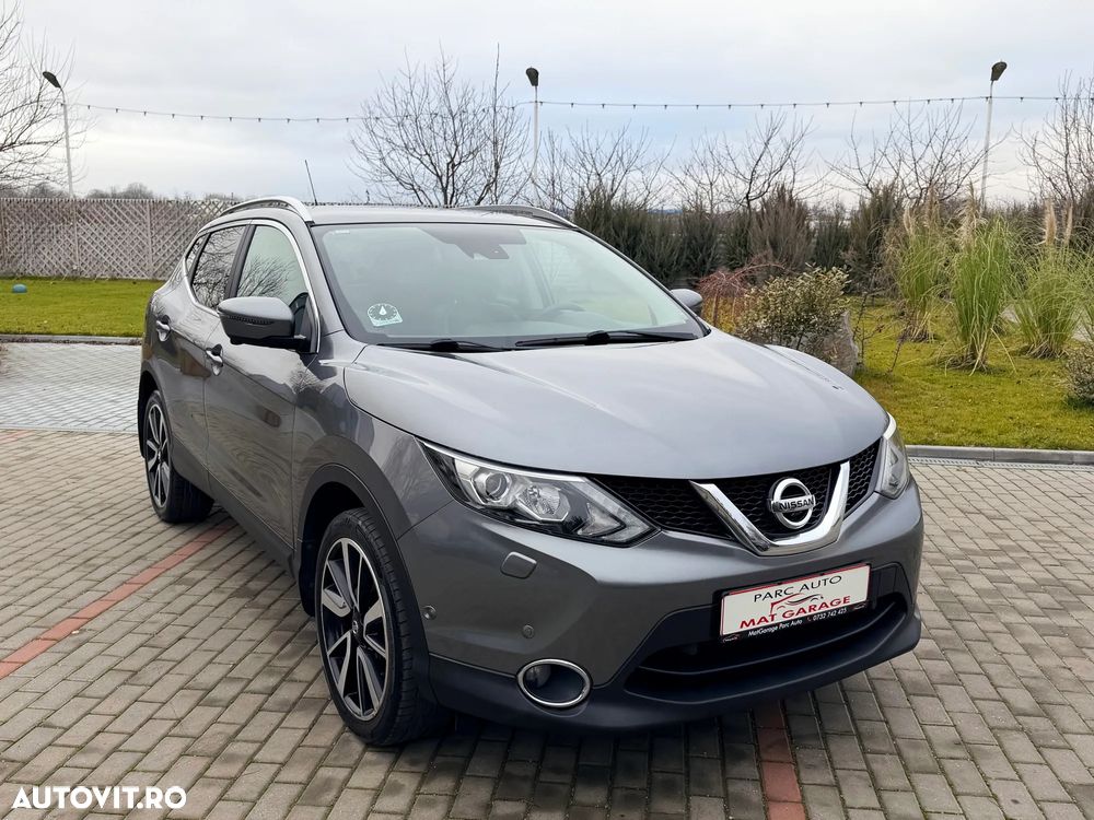 Nissan Qashqai - 1