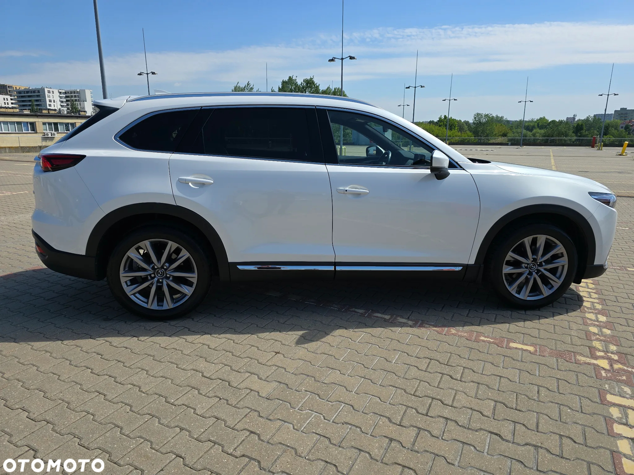 Mazda CX-9 - 10