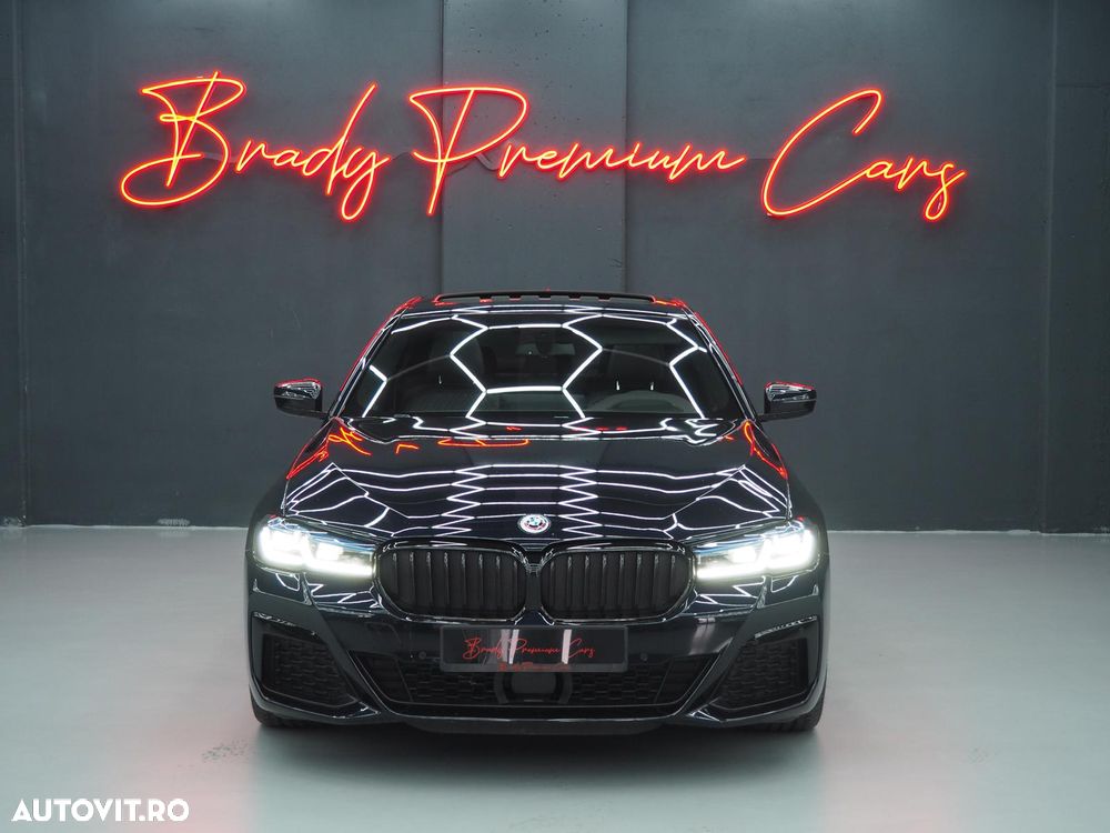 BMW Seria 5 520i AT MHEV - 12