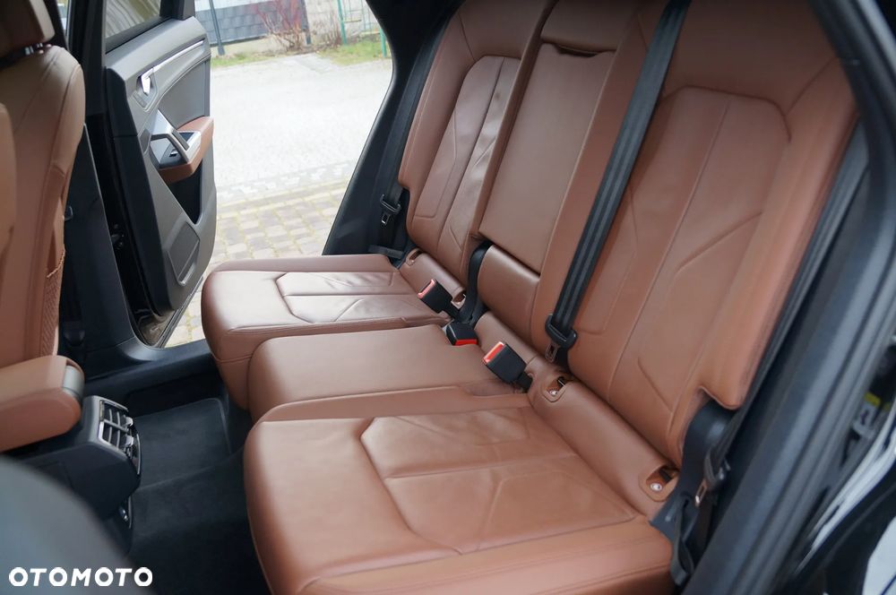 Audi Q3 45 TFSI Quattro S tronic S line - 24