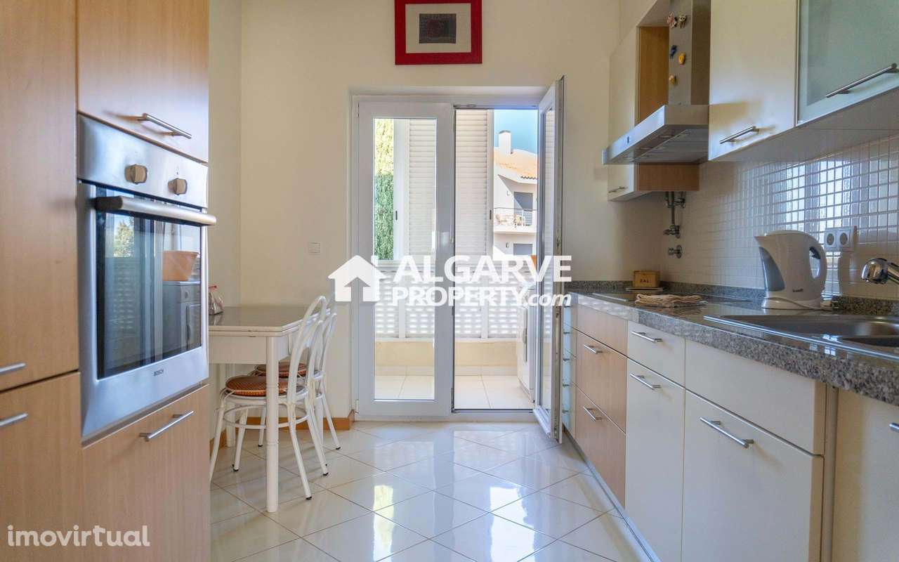 Espaçoso apartamento T2 frente ao golfe e perto da praia e Marina de V - Grande imagem: 4/43