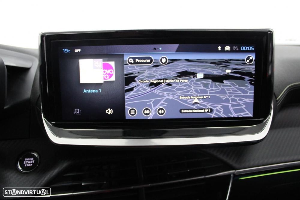 Peugeot e-2008 50 kWh GT - 25