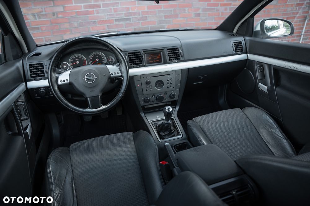 Opel Vectra 1.8 Club - 27