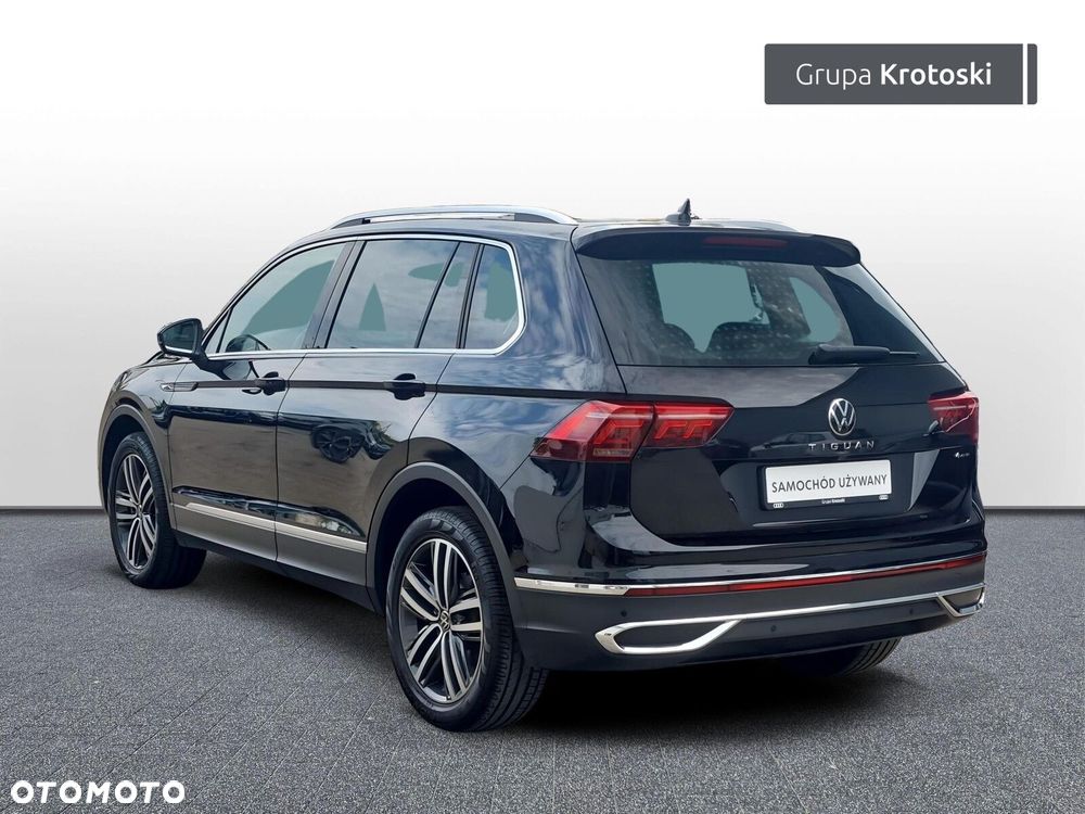 Volkswagen Tiguan 2.0 TSI 4Mot Elegance DSG - 4
