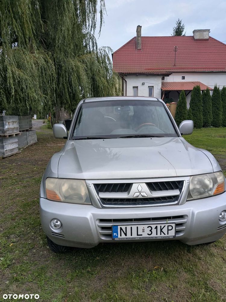 Mitsubishi Pajero 3.2 DID 7os - 1