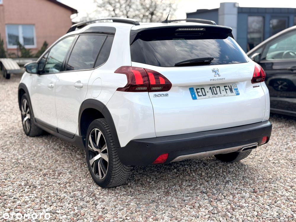 Peugeot 2008 PureTech 110 Stop&Start EAT6 GT-Line Edition - 5