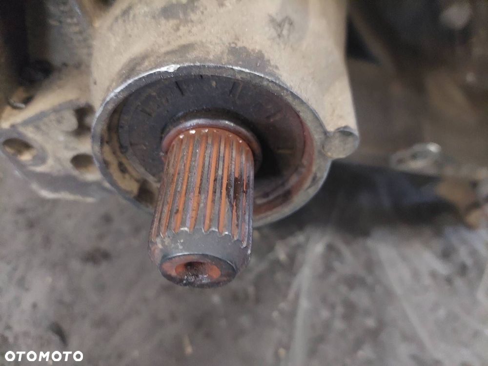 SKRZYNIA BIEGÓW RENAULT THALIA I LIFT 1.4 16V JB3971 - 2