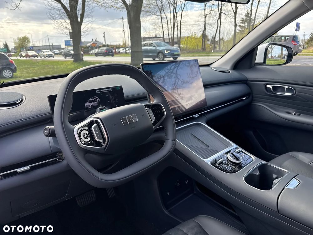 Geely Starray - 9