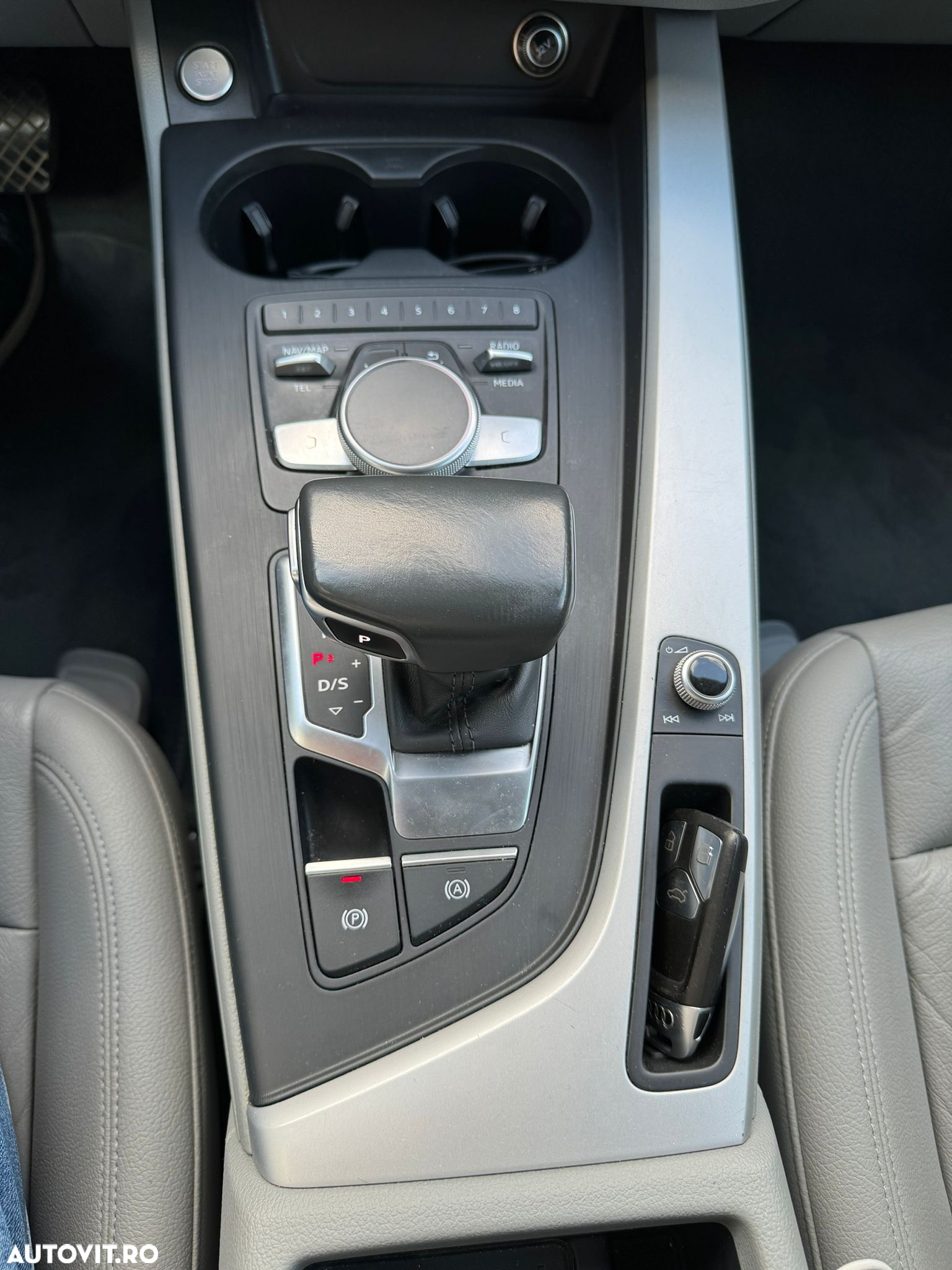 Audi A4 Avant 2.0 TDI ultra S tronic - 18