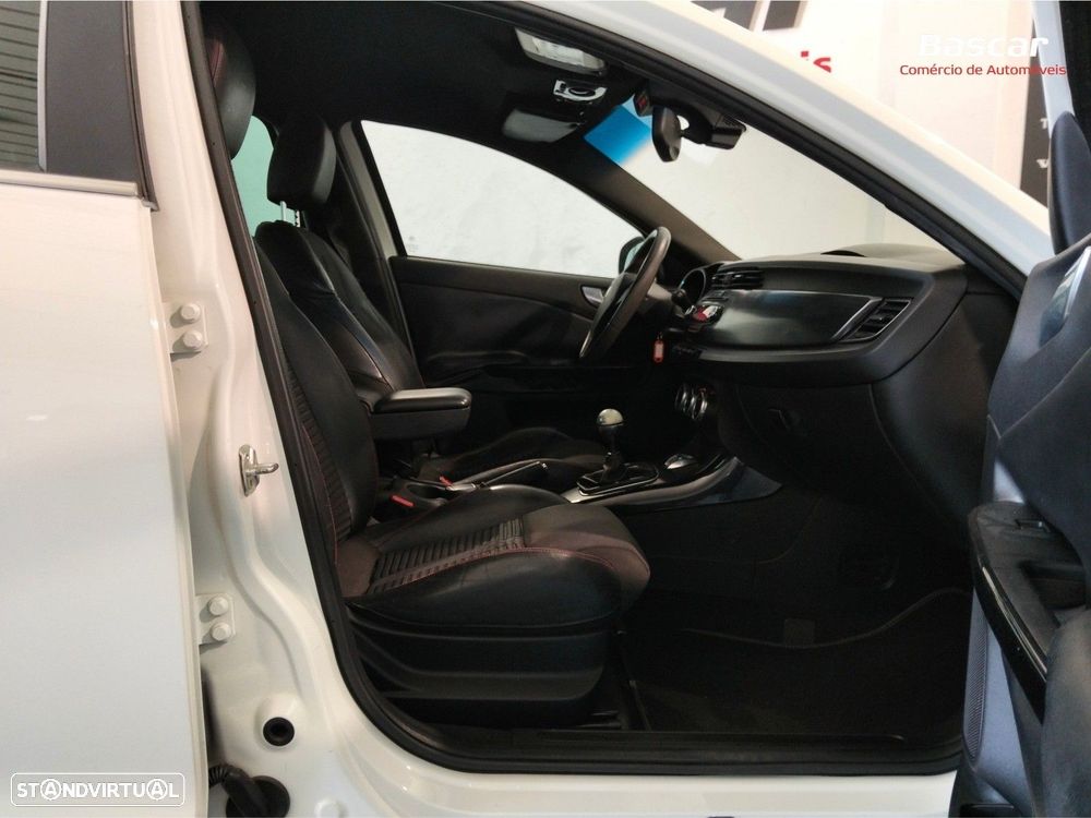 Alfa Romeo Giulietta 1.6 JTDM Progression - 13
