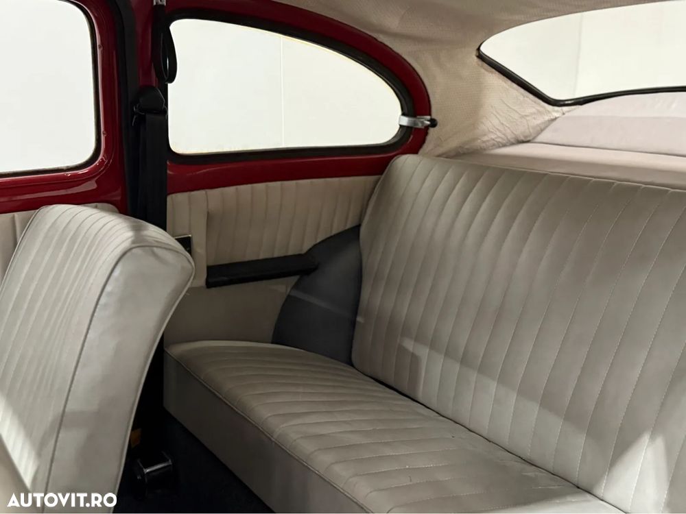 Volvo Amazon - 12
