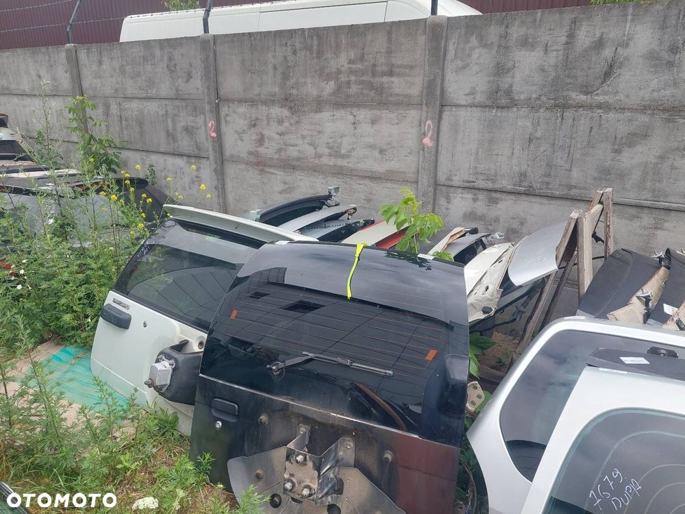 KOMPLETNY TYŁ KLAPA BAGAŻNIKA ZDERZAK TYŁ LAMPY DAIHATSU TERIOS I MORO - 12