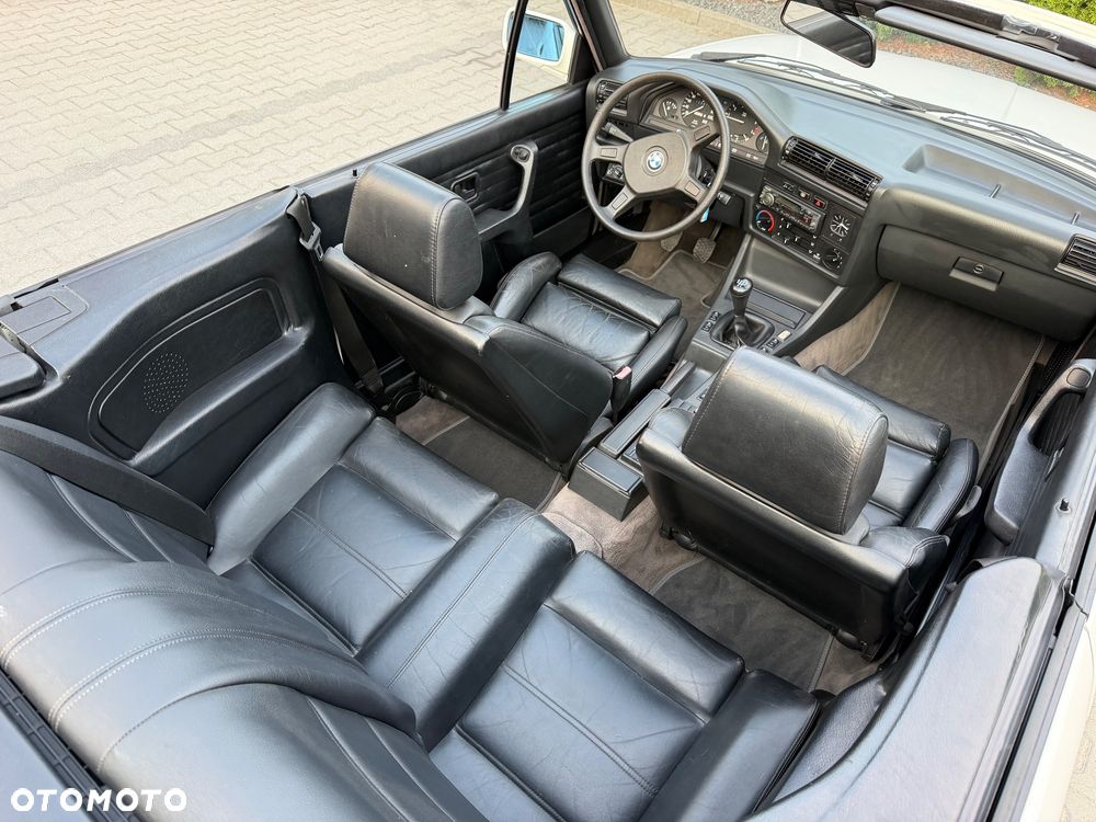BMW Seria 3 320i - 20