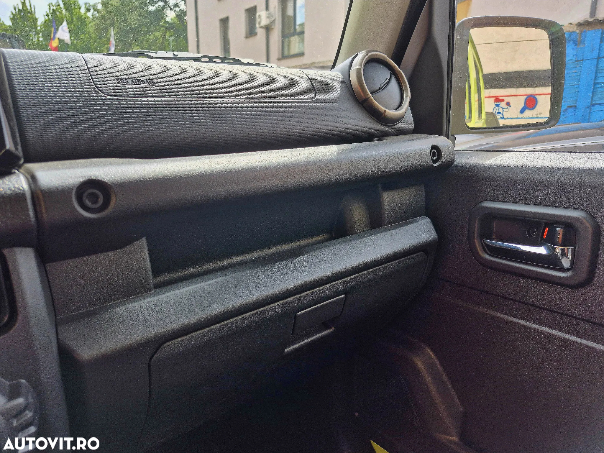Suzuki Jimny 1.5 ALLGRIP GLX AT - 29