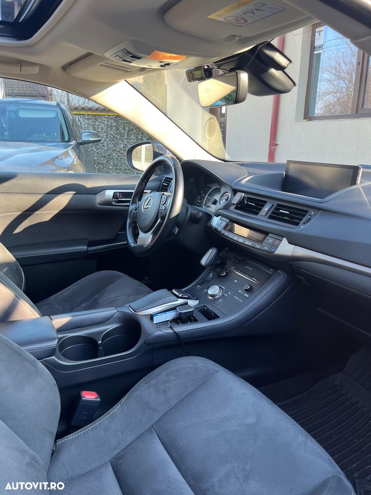 Lexus CT 200h Limited Edition - 16