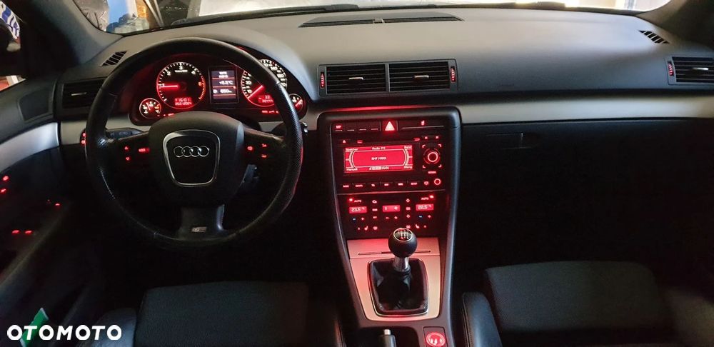 Audi A4 Avant 2.0 TDI - 3