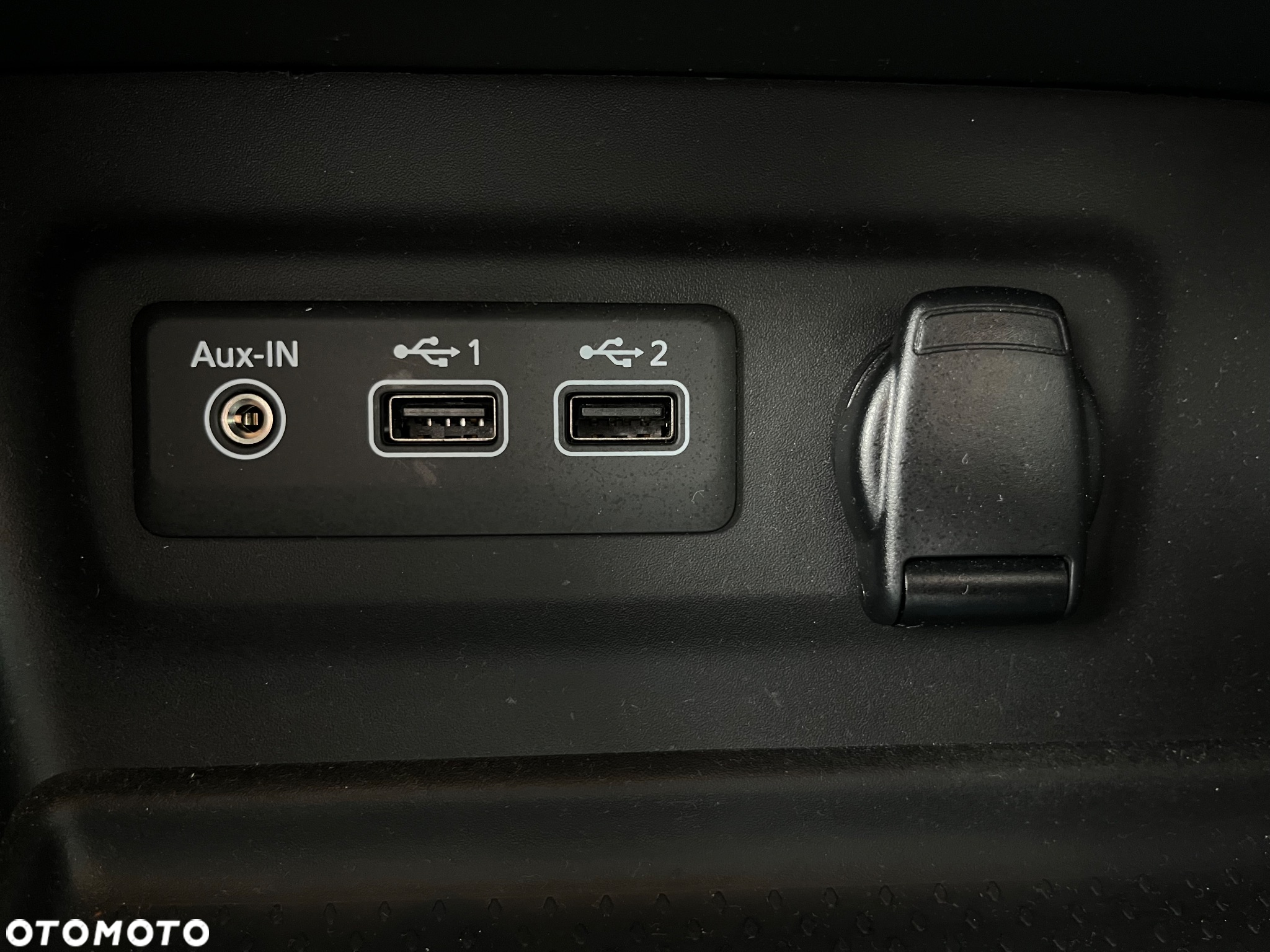 Renault Megane E-TECH Plug-in Hybrid 160 E-Tech engineered - 28