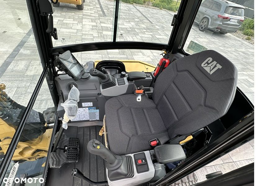 Caterpillar 302.7 CR - 26