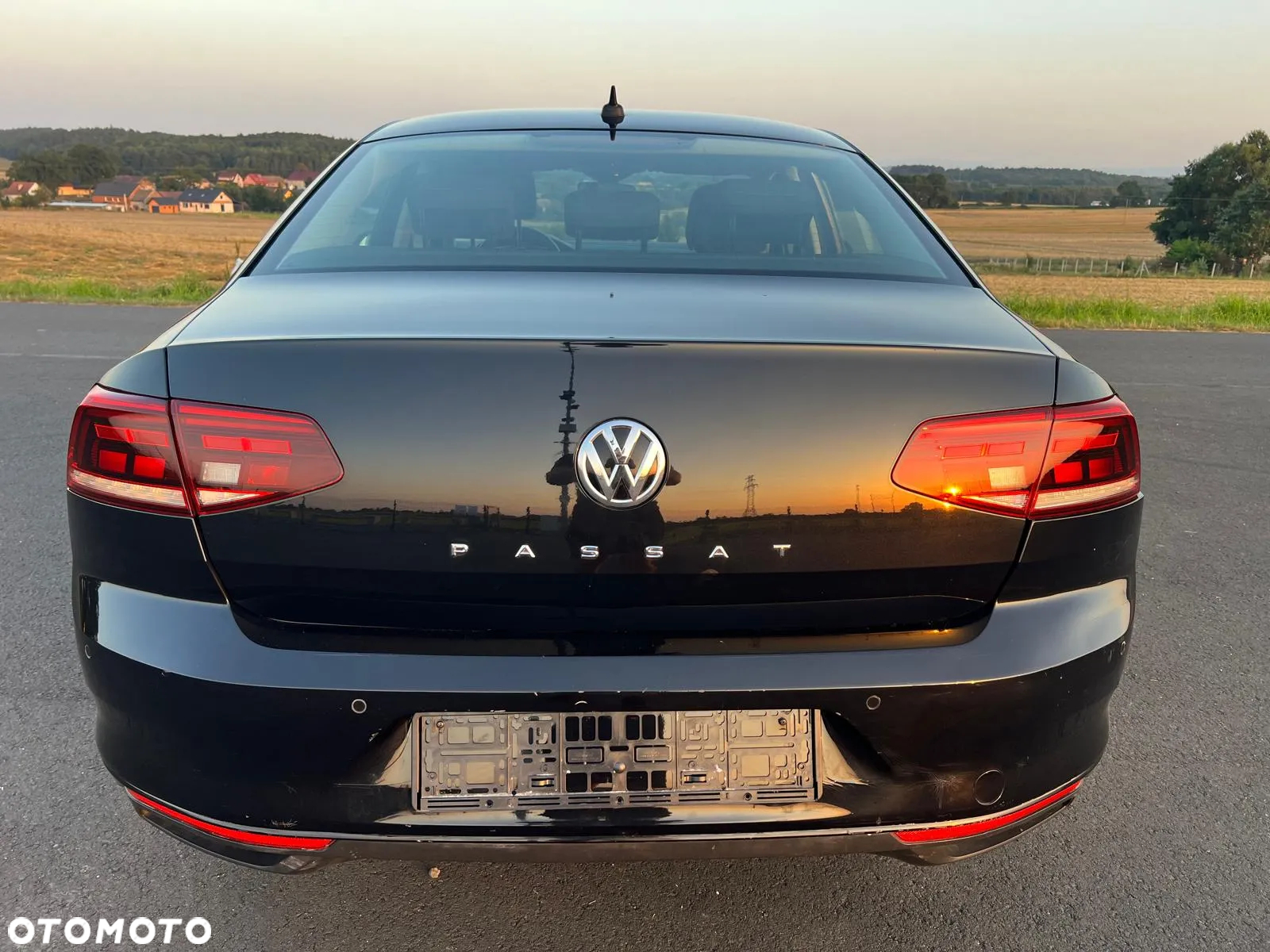 Volkswagen Passat 2.0 TDI EVO Business - 7
