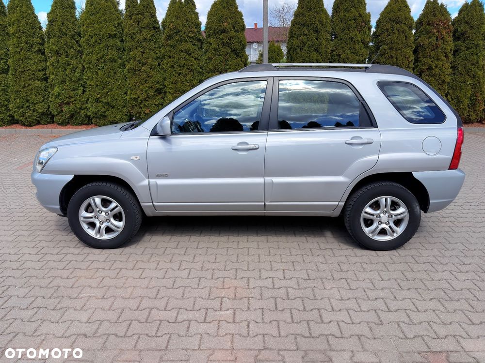 Kia Sportage 2.0 Tour + - 3