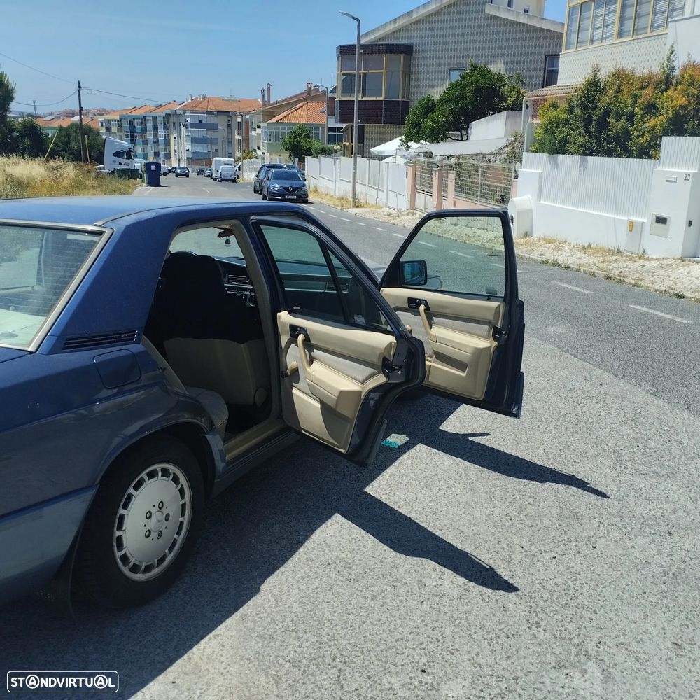 Mercedes-Benz W201 (1982-1993) - 10